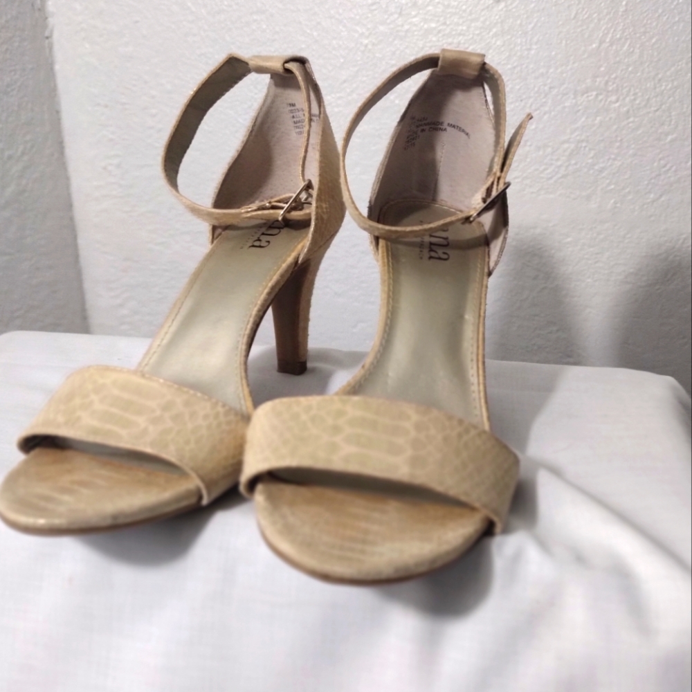 Women's ana a new approach shoes